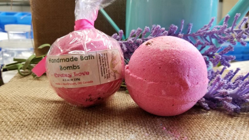 Crazy Love Bath Bomb – Skinlicious Soaps™ Ltd.